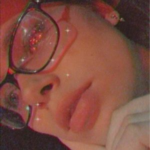 Meet your Posher, Lydia